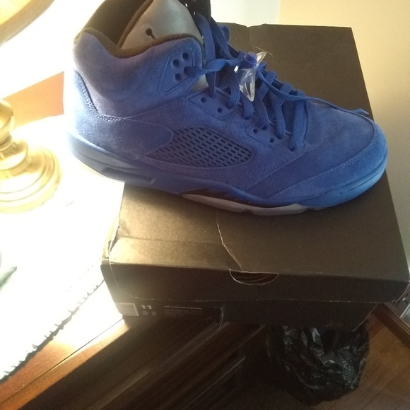 Retro Jordans size 11 - Picture 6 of 8